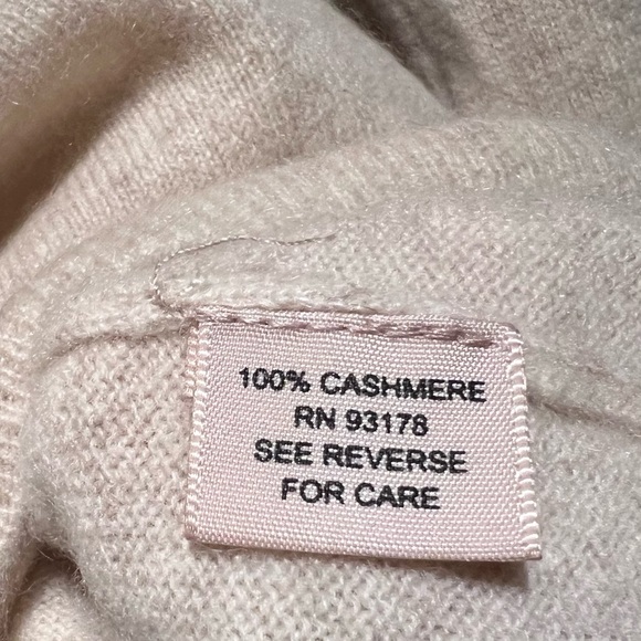 COPY - Philosophy Cashmere Sweater - Picture 5 of 5